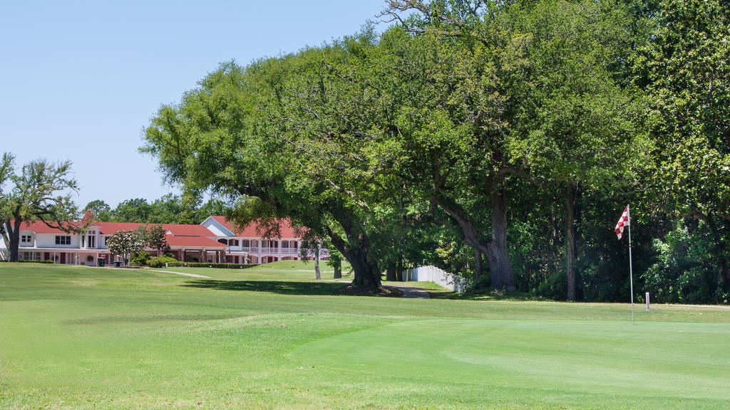 Gulf Hills Golf Club