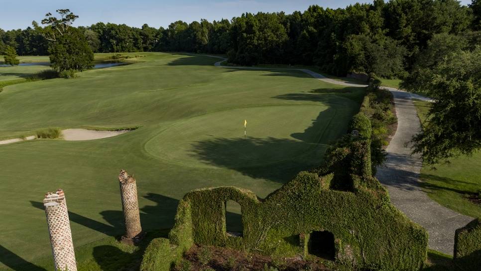 Barefoot Resort Love Course