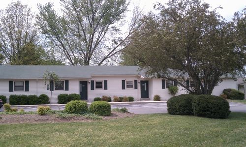 Hiawatha Manor
