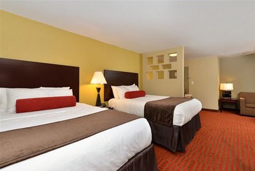 Quality Suites Nashville Airport